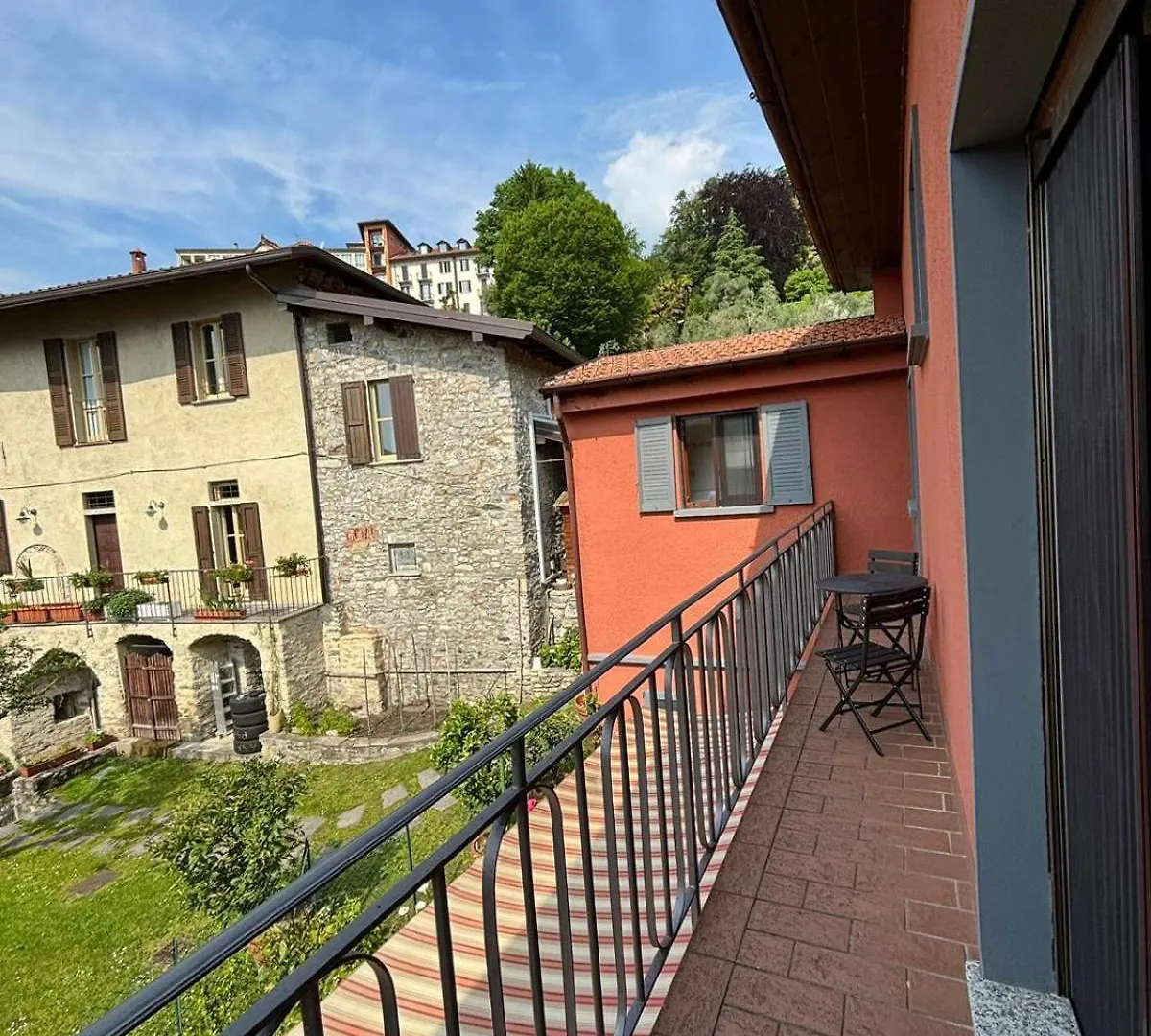 Miralago B&B And Apartments Bellagio 2*,